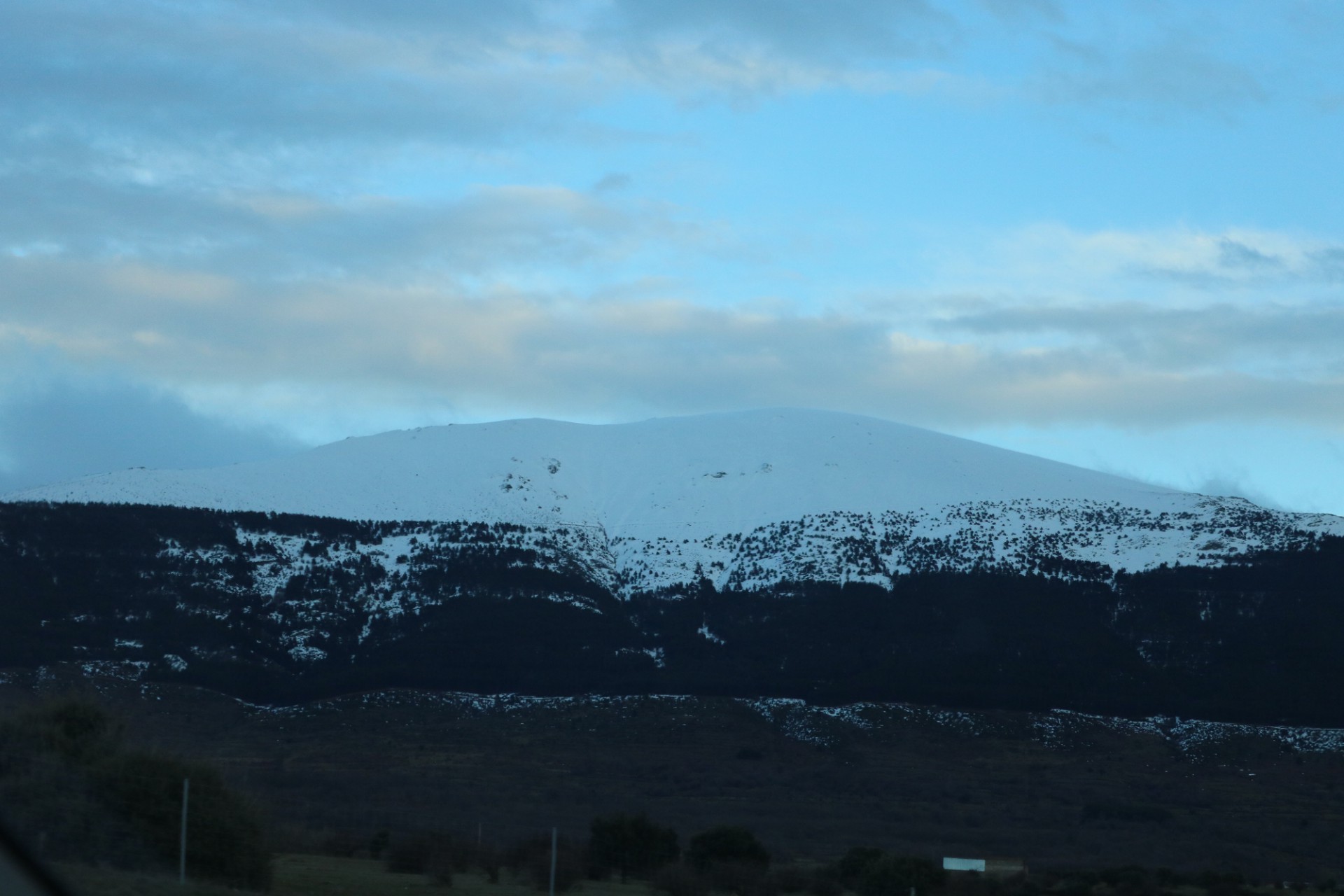 Montañas nevadas